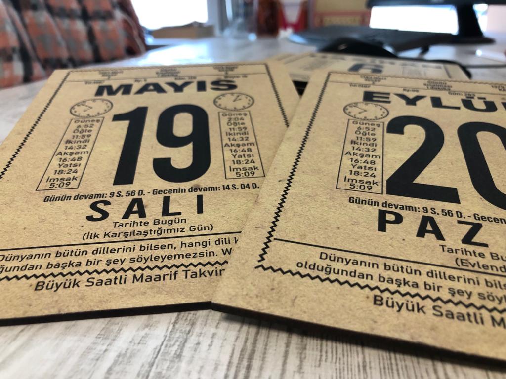 Kişiye Özel 13,5x18 cm Ahşap Özel Günler Takvim Yaprağı Tablo, Sevgililer Günü Hediyesi Kişiye Özel 13,5x18 cm Ahşap Özel Günler Takvim Yaprağı Tablo, Sevgililer Günü Hediyesi