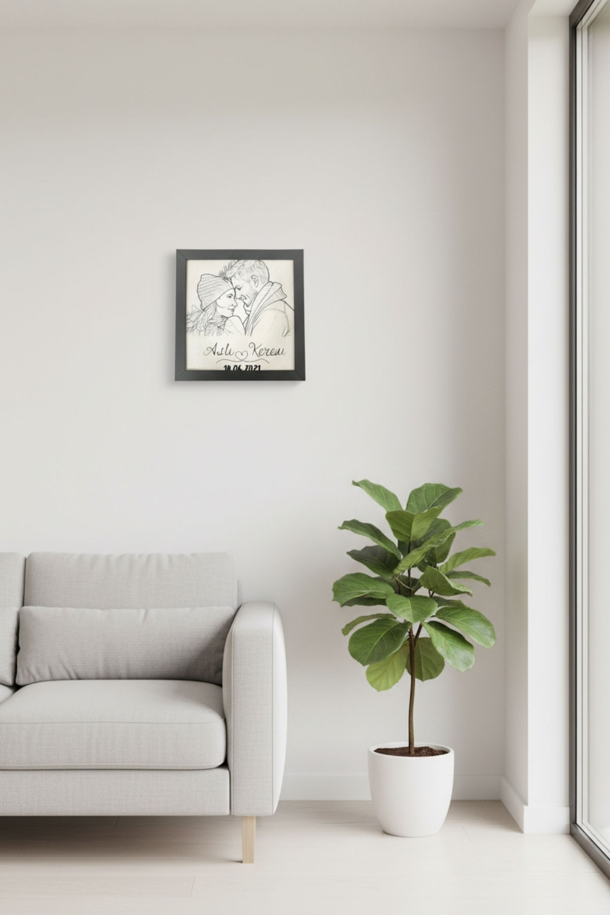 Kişiye Özel Karakalem Tablo | 25x25 cm Kare Çerçeveli | UV Baskılı Ahşap | Anı & Portre